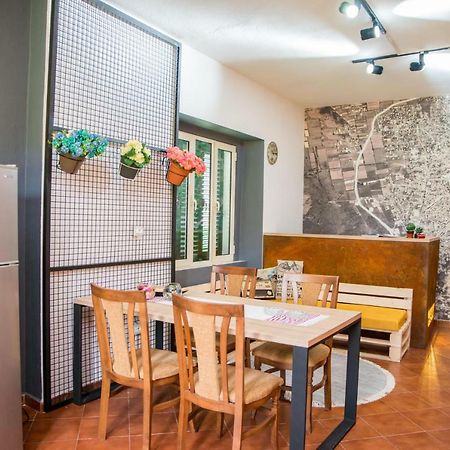 Our Way Guest House & Hostel Shkoder Exterior photo